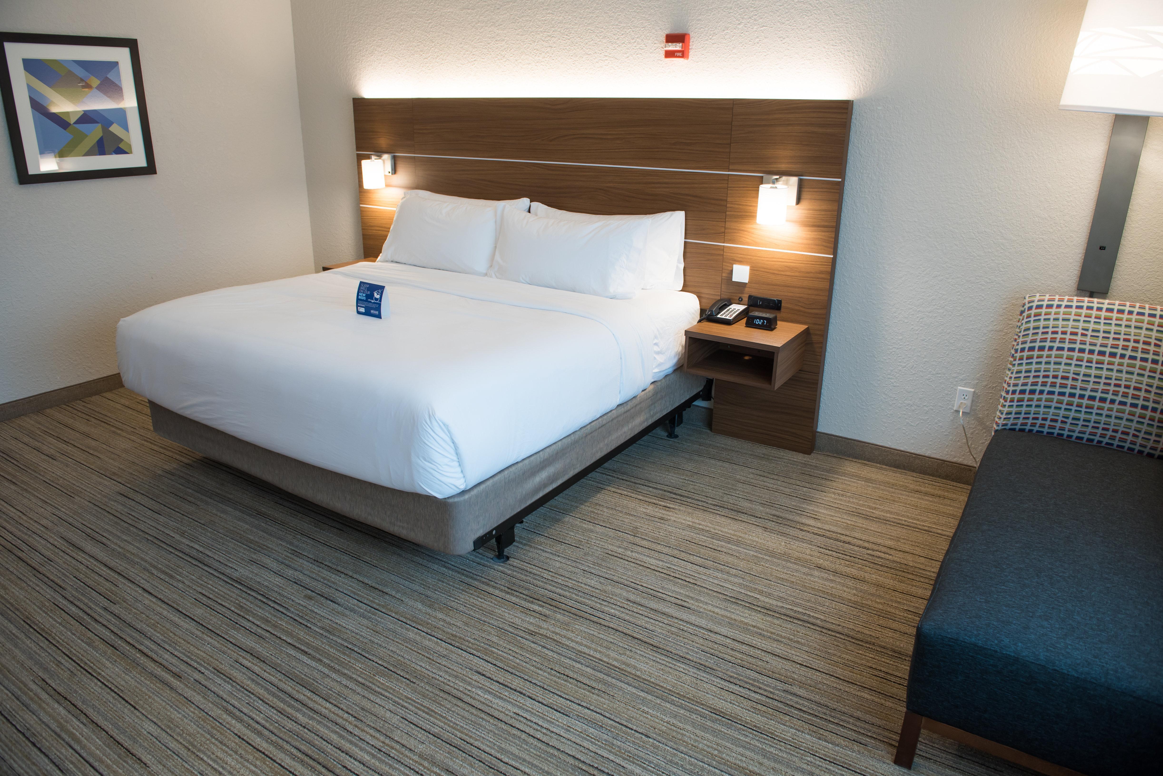 Holiday Inn Express & Suites - Dayton Southwest By Ihg Eksteriør billede