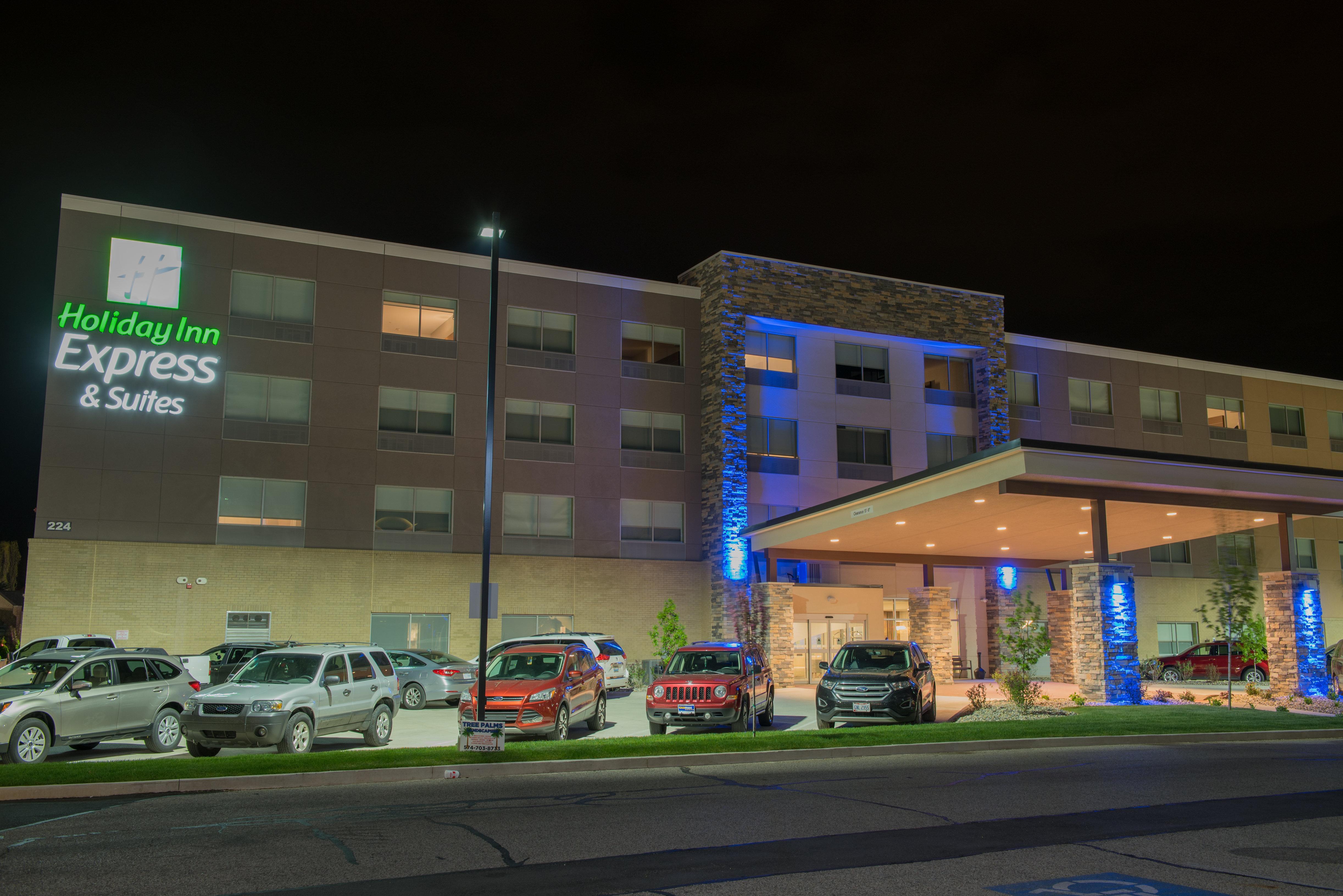 Holiday Inn Express & Suites - Dayton Southwest By Ihg Eksteriør billede