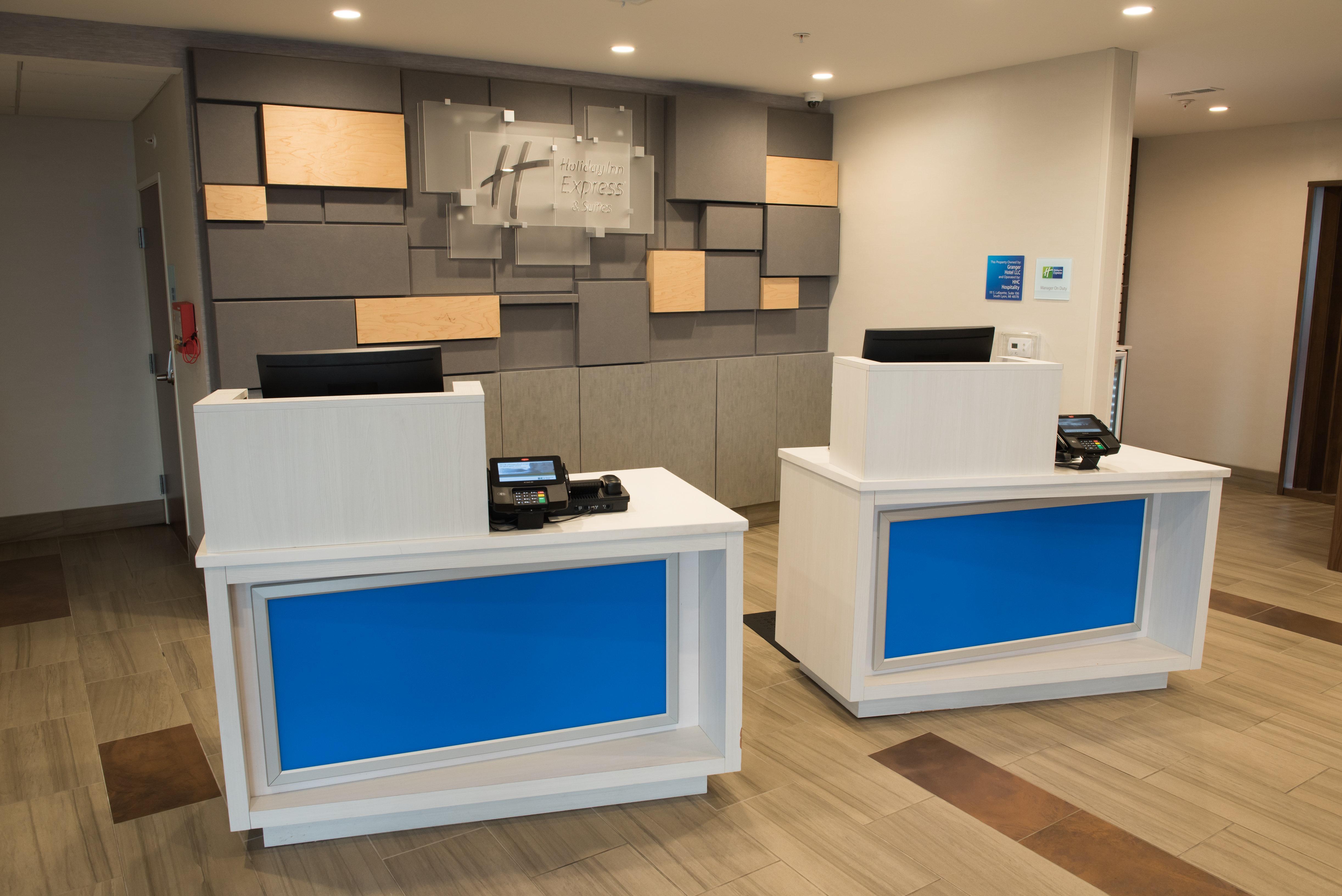 Holiday Inn Express & Suites - Dayton Southwest By Ihg Eksteriør billede